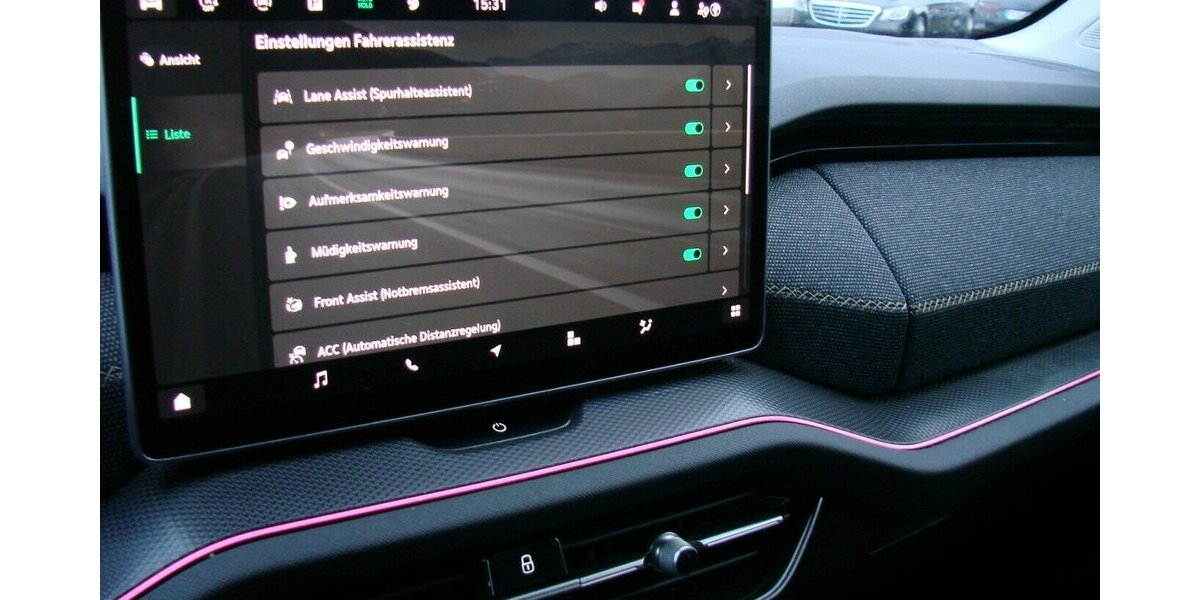 Skoda Kodiaq 2.0TDI 4x4 Selection AHK MATRIX ACC HUD 15.123 km 42.980 &euro; Falkensee 14612