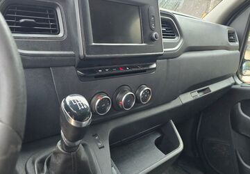 Renault Master 140.000 km 15.300 &euro; Traunstein 83278