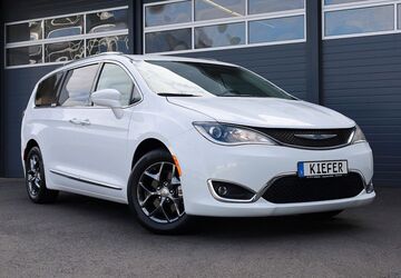 Chrysler Pacifica 62.645 km 27.900 &euro; Rennerod 56477