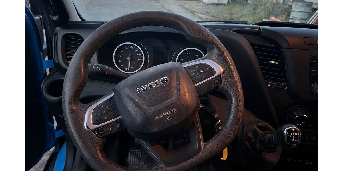 IVECO Andere 71.000 km 25.000 &euro; Nuthe Urstromtal 14947