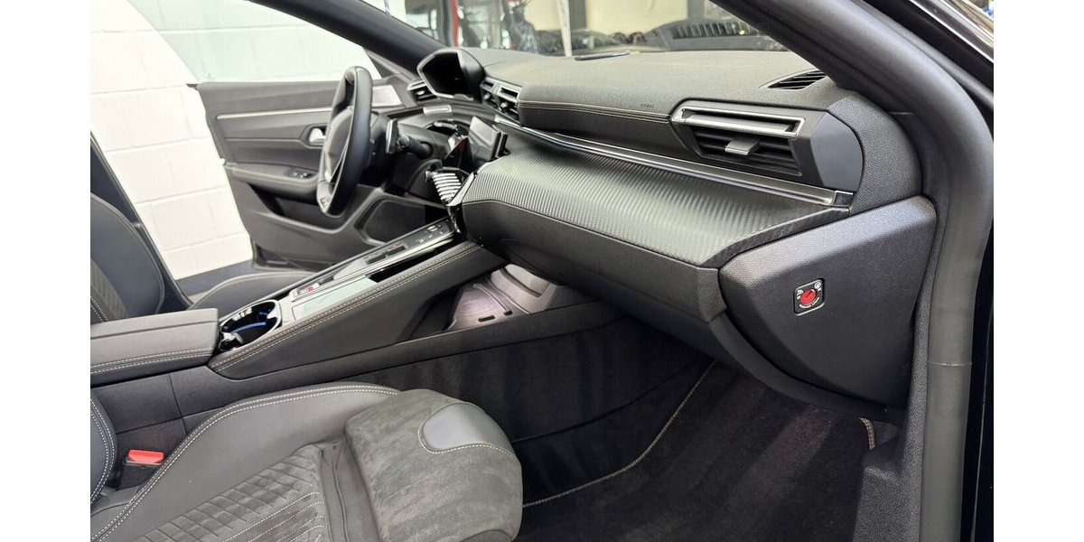 Peugeot 508 SW GT 130 BlueHdi FULL LED Panoramakamera 46.200 km 24.480 &euro; Lich 35423