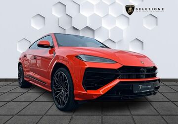 Lamborghini Urus 1.250 km 332.750 &euro; Ořech 
