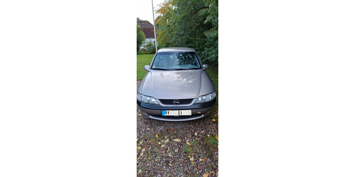 Opel Vectra 85.000 km 2.050 &euro; Eisendorf 24589