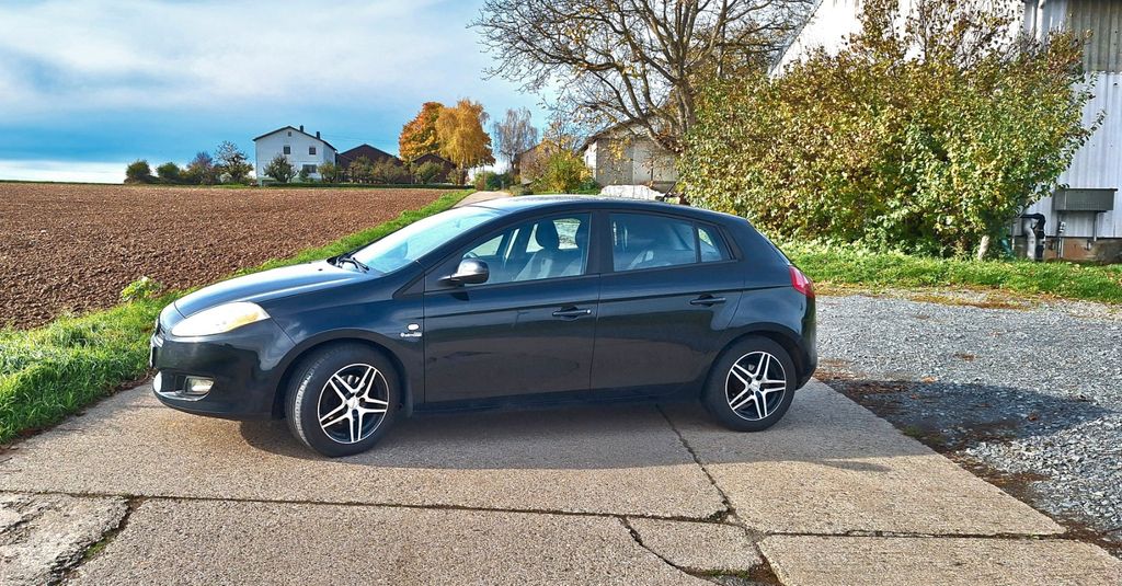 Fiat Bravo 135.000 km 2.900 &euro; Heilbronn 74080