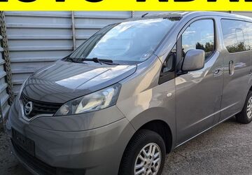 Nissan NV200 126.381 km 10.900 &euro; Lübeck 23556