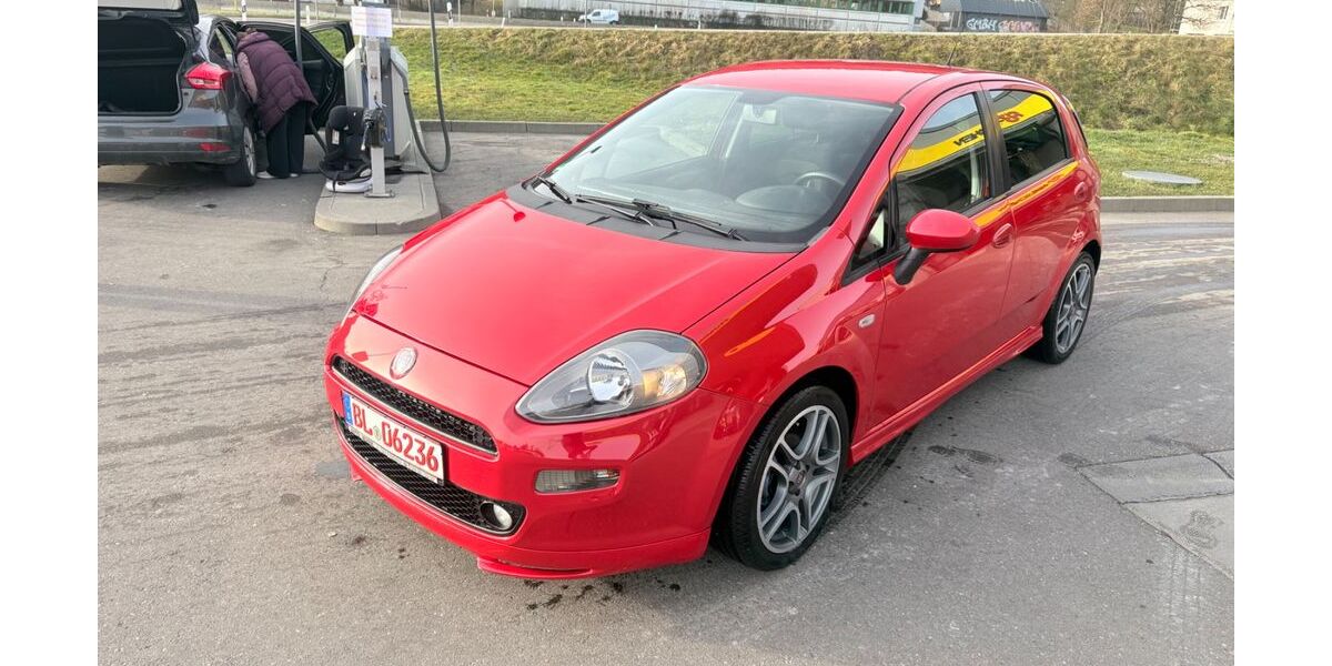 Fiat Punto 145.000 km 3.999 &euro; Albstadt 72458
