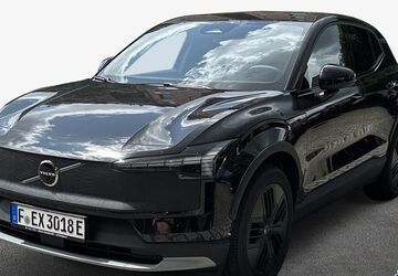 Volvo EX30 5.325 km 53.900 &euro; Offenbach 63069