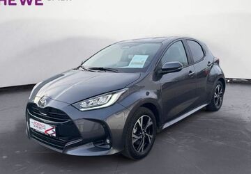 Toyota Yaris 3.900 km 26.790 &euro; Dieburg 64807