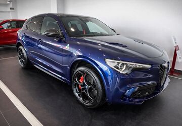 Alfa Romeo Stelvio 22.000 km 95.000 &euro; München 80336