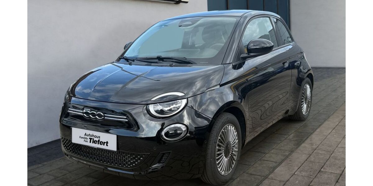 Fiat 500e 10.200 km 24.200 &euro; Lauchringen 79787