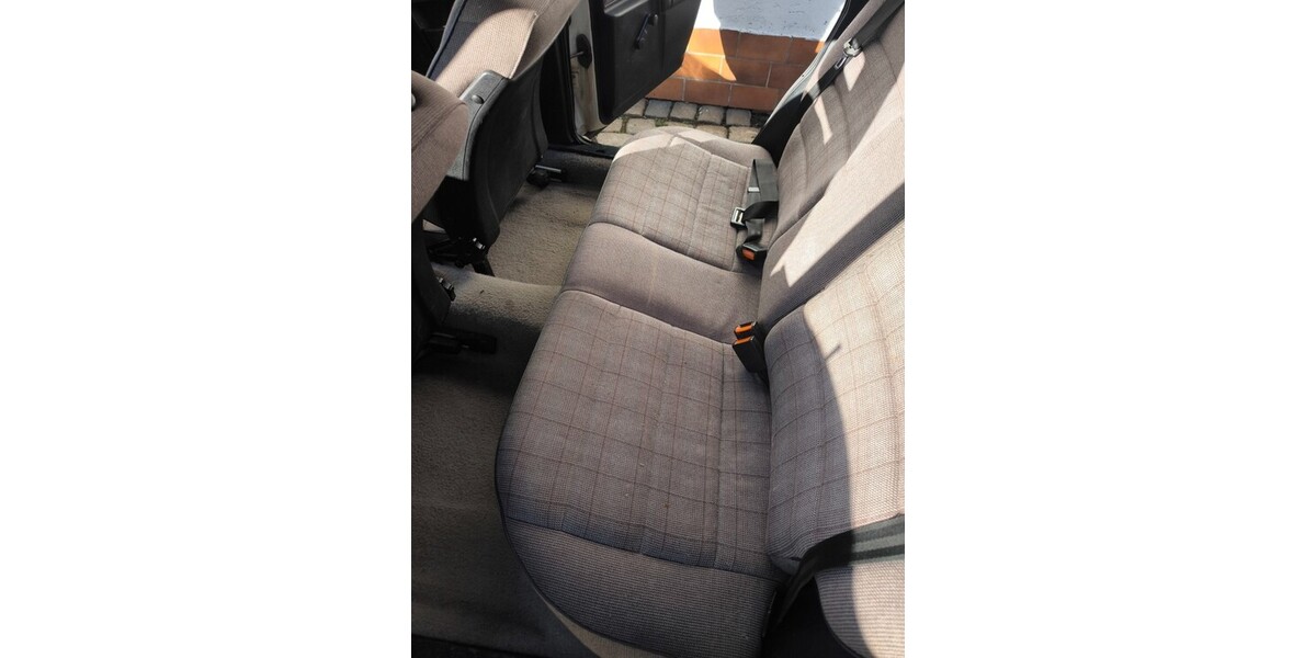 Audi 100 178.000 km 2.290 &euro; Neustadt 