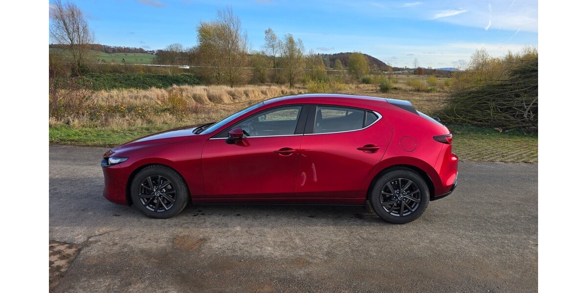 Mazda 3 94.000 km 15.000 &euro; Hessisch Oldendorf 31840