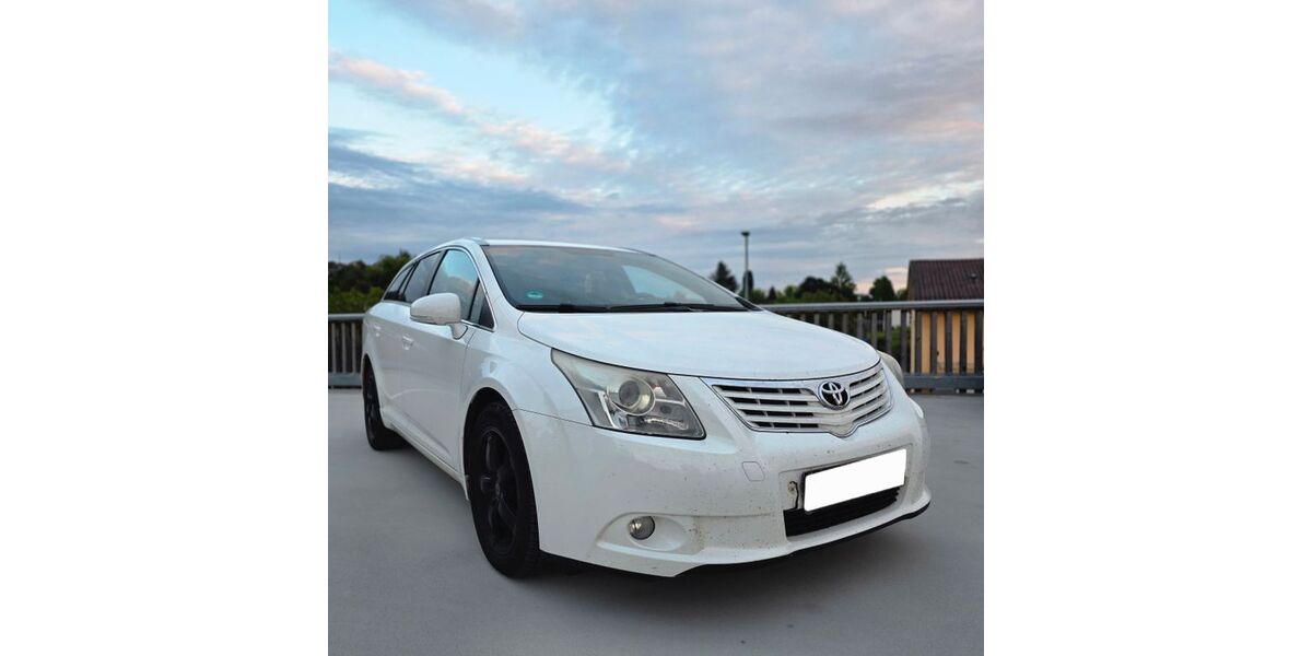 Toyota Avensis 267.500 km 3.800 &euro; Pfarrkirchen 84347