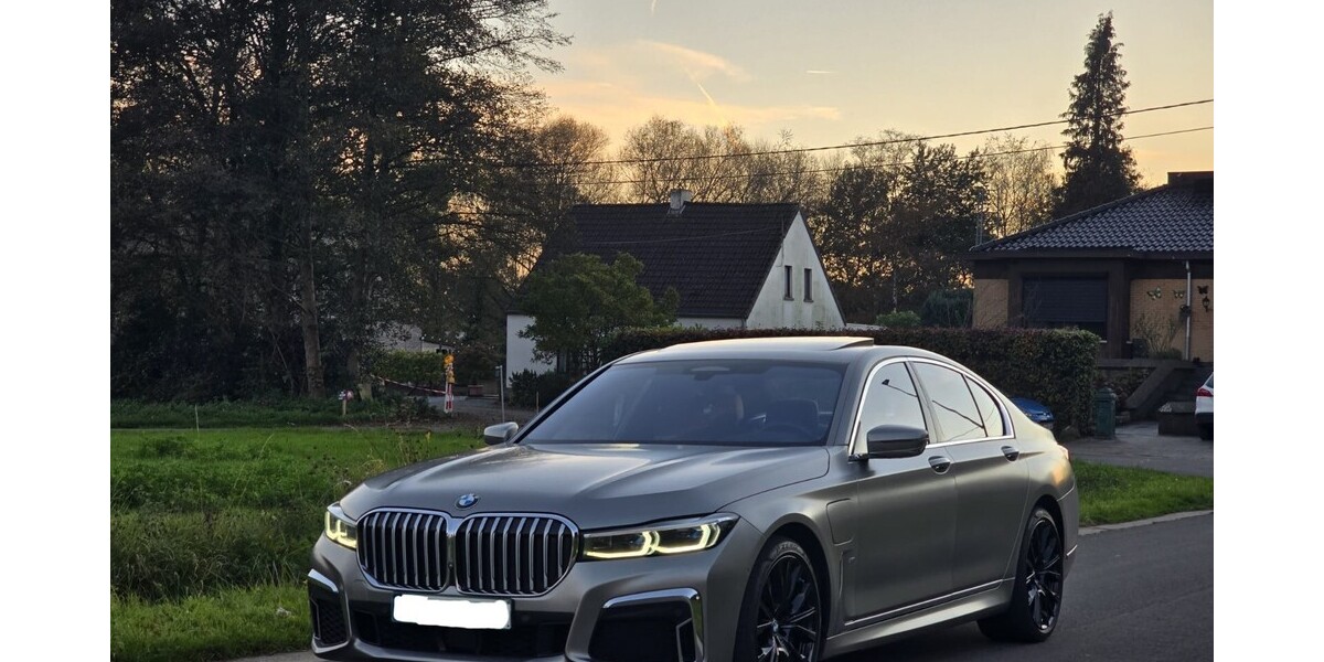 BMW 745e benzine electrick 196.000 km 40.000 &euro; Heusden-Zolder 