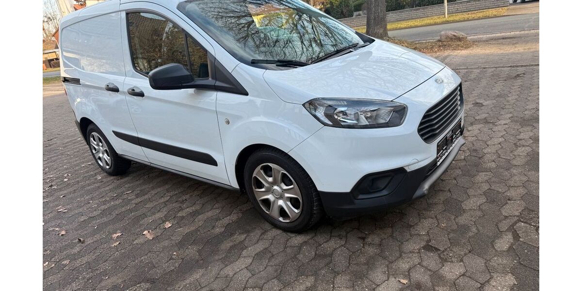 Ford Transit Courier 78.000 km 8.999 &euro; Adenstedt 31246