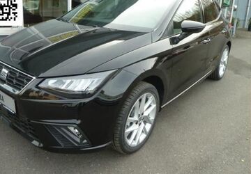 Seat Ibiza 2.000 km 25.770 &euro; Gornau 09405