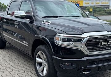 Dodge RAM 201.000 km 40.900 &euro; Stade 21682