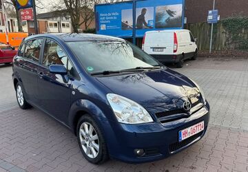 Toyota Corolla Verso 243.500 km 3.299 &euro; Hamburg 22045