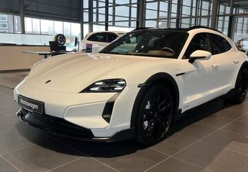 Porsche Taycan 5.962 km 139.700 &euro; Bielefeld 33719