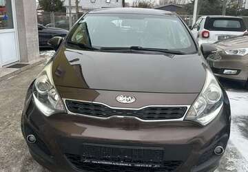 Kia Rio 53.190 km 10.790 &euro; Berlin 12524