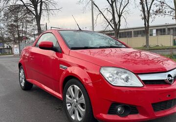 Opel Tigra 1.111.110 km 1.999 &euro; Bonn 53227
