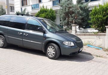 Chrysler Grand Voyager 199.000 km 2.990 &euro; HAMBURG 22309