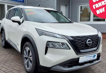 Nissan X-Trail 8.100 km 35.900 &euro; Augustfehn 26689