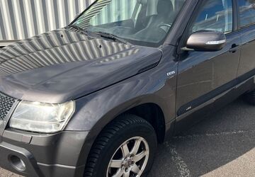 Suzuki Grand Vitara 161.000 km 4.950 &euro; Berlin 12057