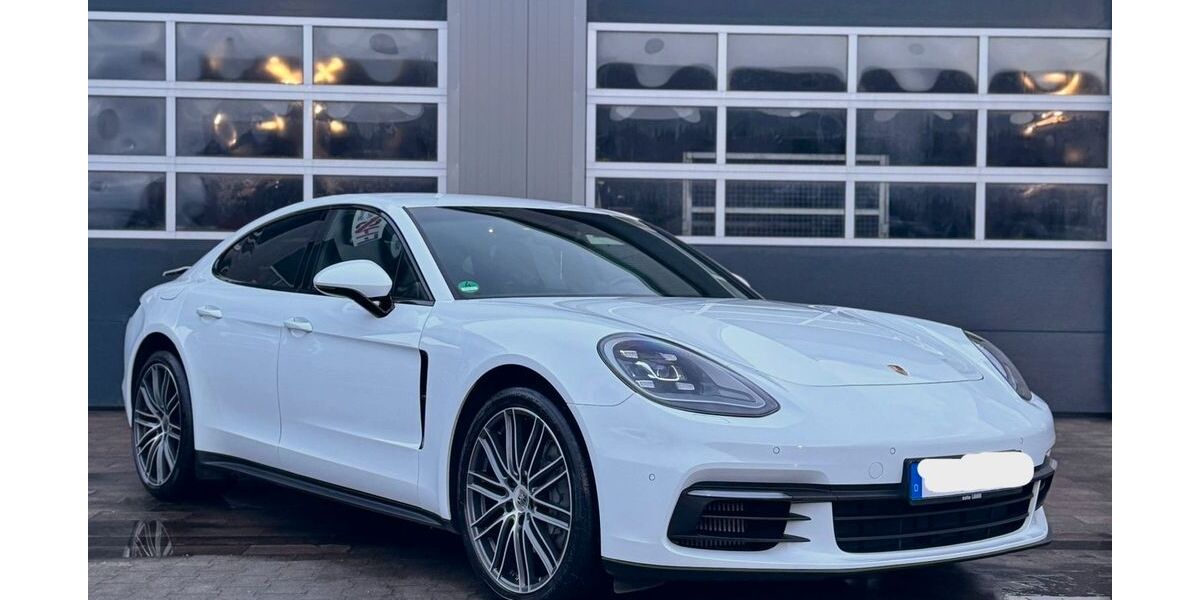Porsche Panamera 82.985 km 83.000 &euro; Übach-Palenberg 52531