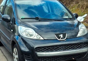 Peugeot 107 178.000 km 1.299 &euro; Weimar 35096
