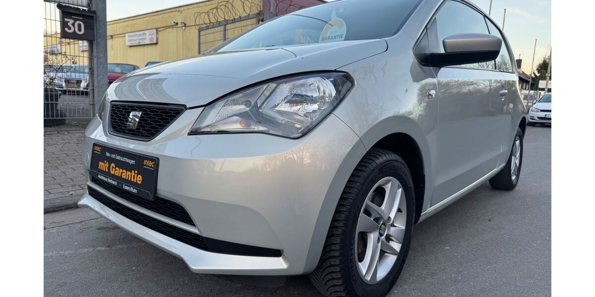 Seat Mii 65.844 km 7.990 &euro; Essen - Borbeck 45355