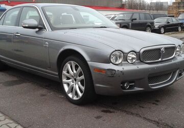 Jaguar XJ 180.000 km 9.877 &euro; Berlin 13627