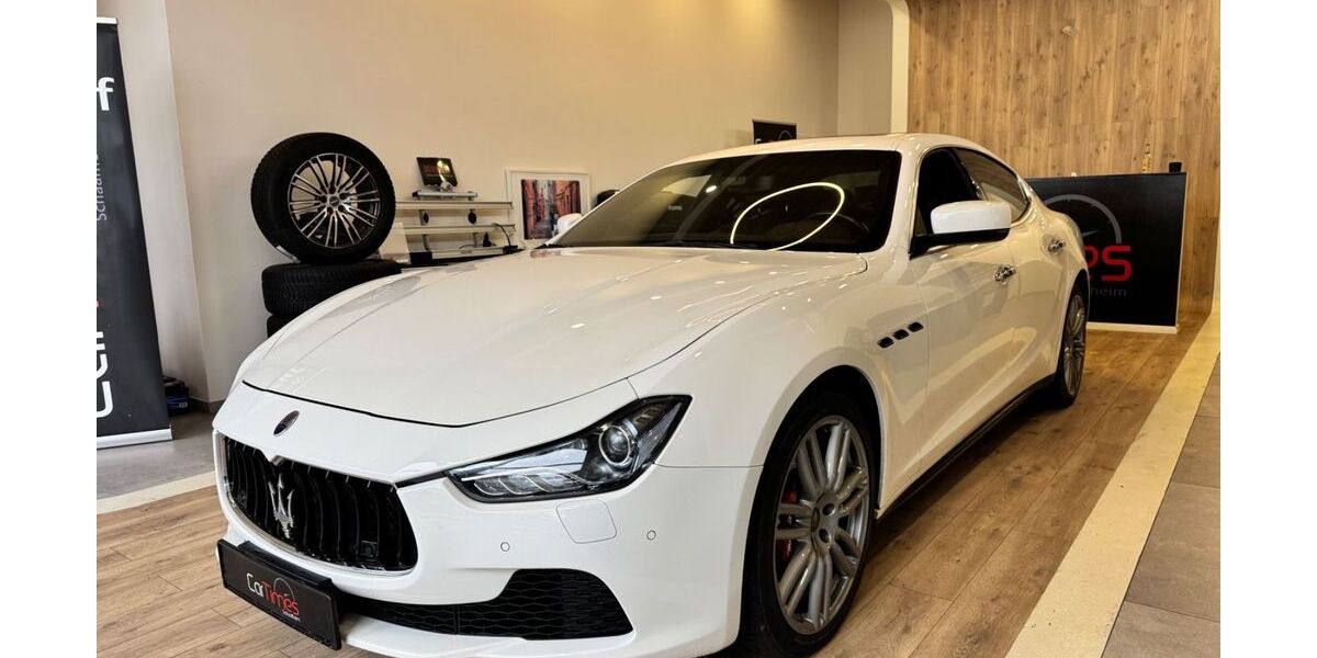 Maserati Ghibli 91.390 km 26.500 &euro; Schaafheim 64850
