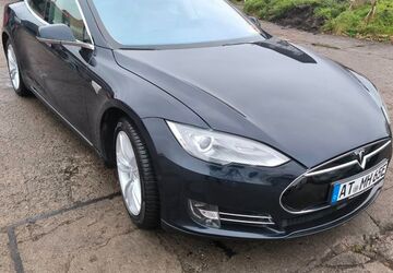 Tesla Model S 269.000 km 18.990 &euro; Bartow 17089
