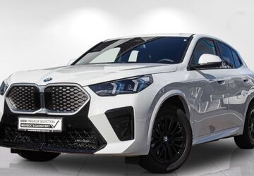 BMW iX2 6.000 km 46.990 &euro; Idstein 65510