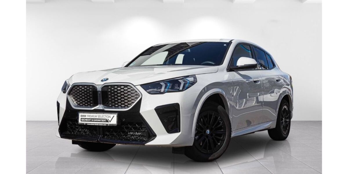 BMW iX2 6.000 km 46.990 &euro; Idstein 65510