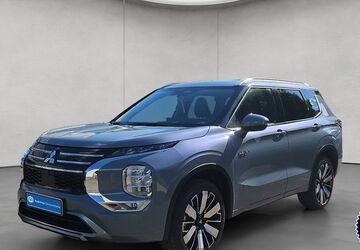 Mitsubishi Plug-in Hybrid Outlander 16.396 km 49.460 &euro; Stuttgart 70190