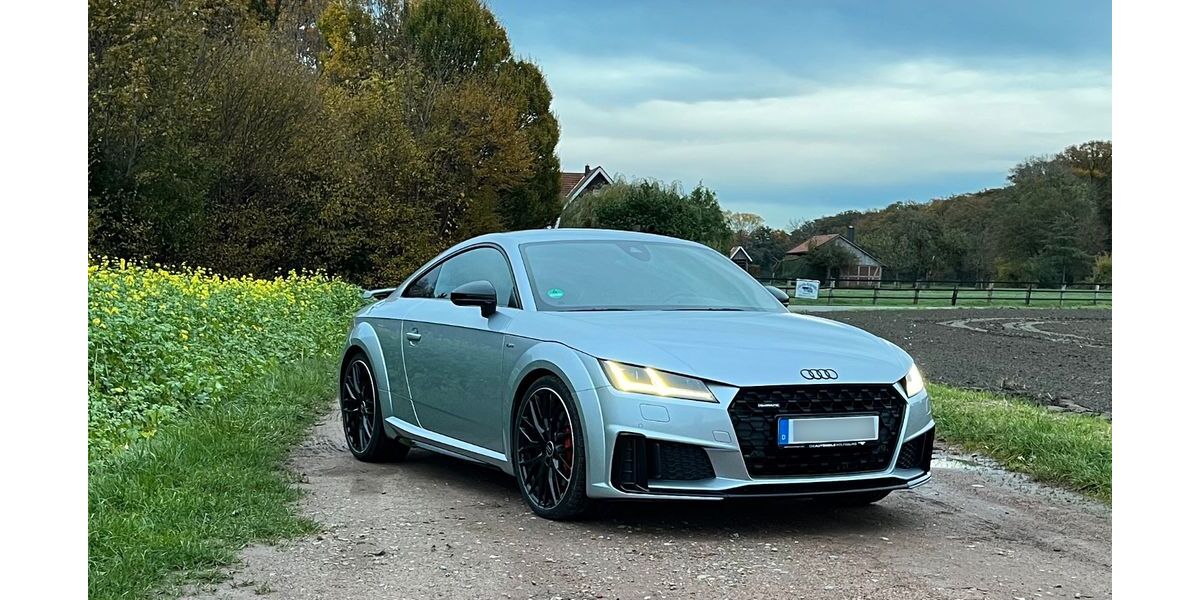 Audi TT 99.999 km 32.999 &euro; Oelde 59302