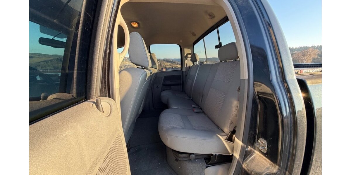 Dodge RAM 1500 Hemi 172.000 km 7.500 &euro; Rudolstadt 07407