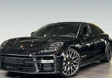 Porsche Panamera 5.000 km 149.890 &euro; Freiburg 79115