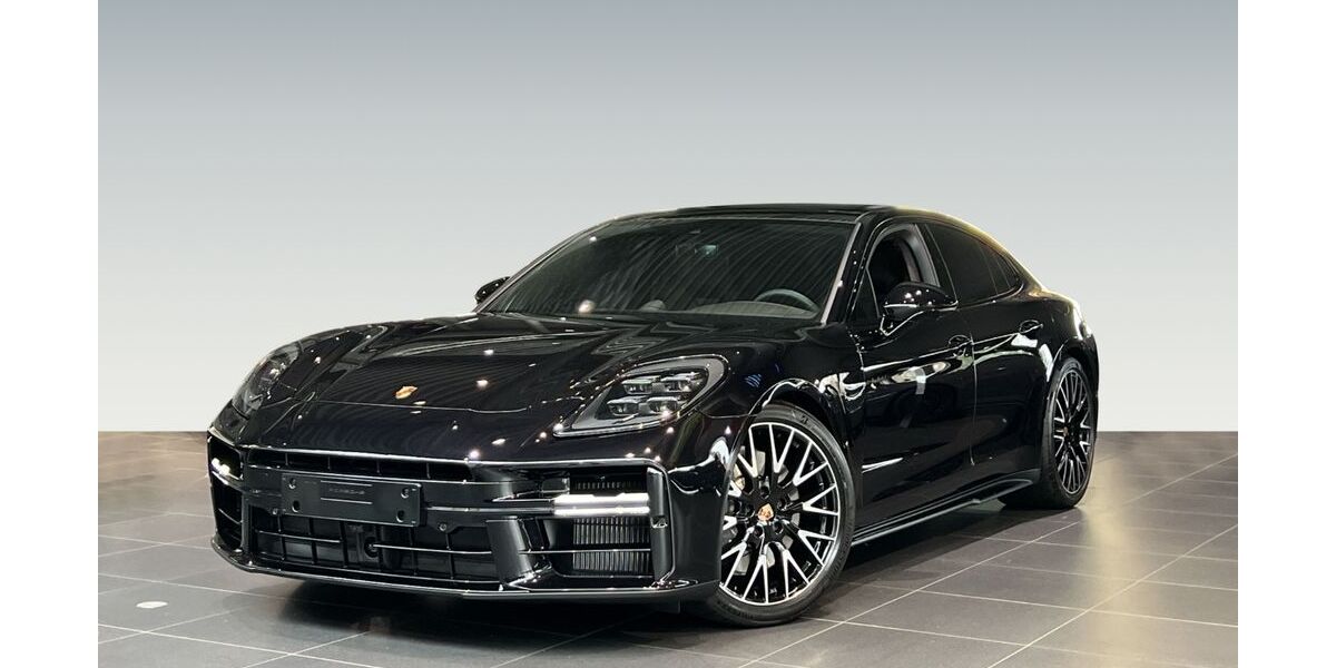 Porsche Panamera 5.000 km 149.890 &euro; Freiburg 79115