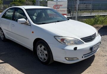Toyota Camry 285.000 km 2.590 &euro; Sottrum 27367