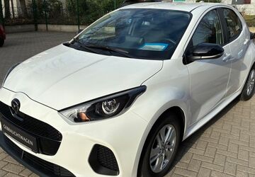 Mazda 2 Hybrid 7.180 km 19.900 &euro; Hamburg 21033