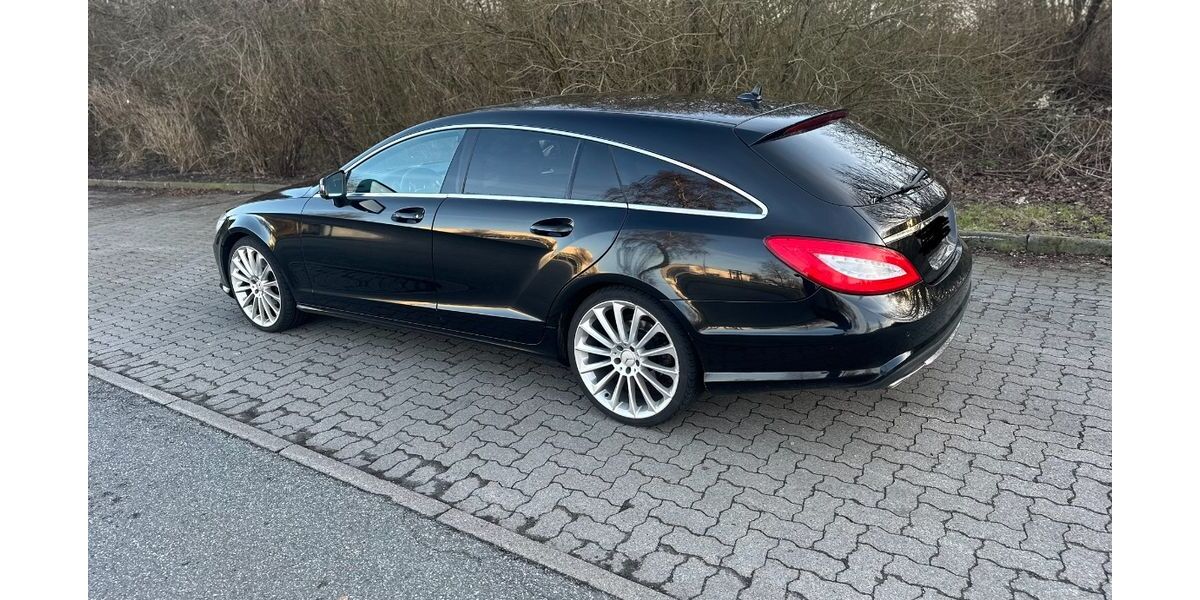 Mercedes-Benz CLS 250 Shooting Brake 306.900 km 11.900 &euro; Flensburg 24943