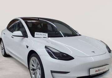 Tesla Model 3 42.900 km 29.289 &euro; Fernwald-Steinbach 35463