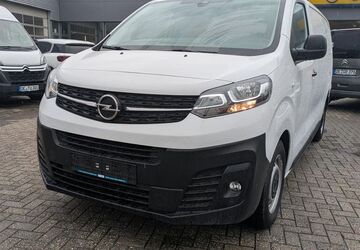 Opel Vivaro 13.364 km 24.780 &euro; Dessau-Roßlau 06842