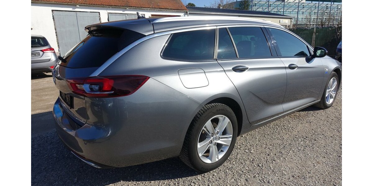 Opel Insignia Elegance Navi PDC Kamera Memory LED eGHSD 96.200 km 17.950 &euro; Neumarkt/OPf 92318