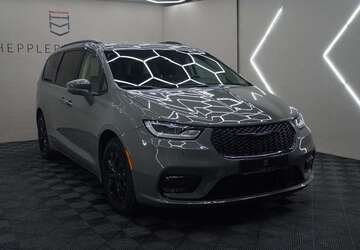 Chrysler Pacifica 47.000 km 39.980 &euro; Geisingen 78187