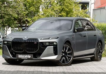 BMW M760 9.900 km 122.990 &euro; Langweid am Lech 86462