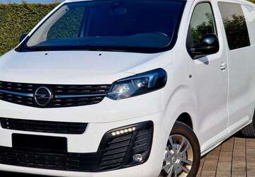 Opel Vivaro 110.000 km 18.981 &euro; Bad Lippspringen 33175